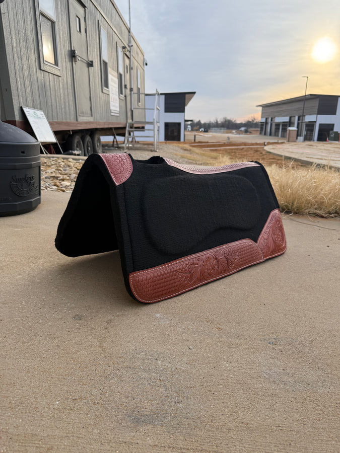 Resistance 31 x 32 Felt Gel Saddle Pad 1" Contoured Wither Relief Western Tooled