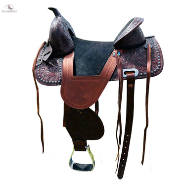 Resistance Western Pleasure Treeless Horse Saddle With Beads On The Skirt NewEngland Tack